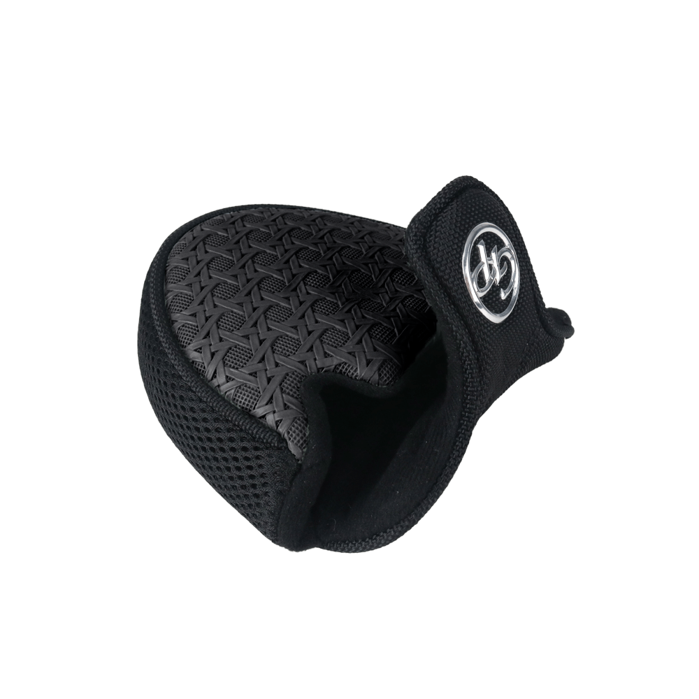 GoPlayer Embossed Big C Putter Cover (Black)