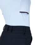 涼しく、通気性に優れた、ターンダウンカラーのレディース半袖トップス（ライトブルー）