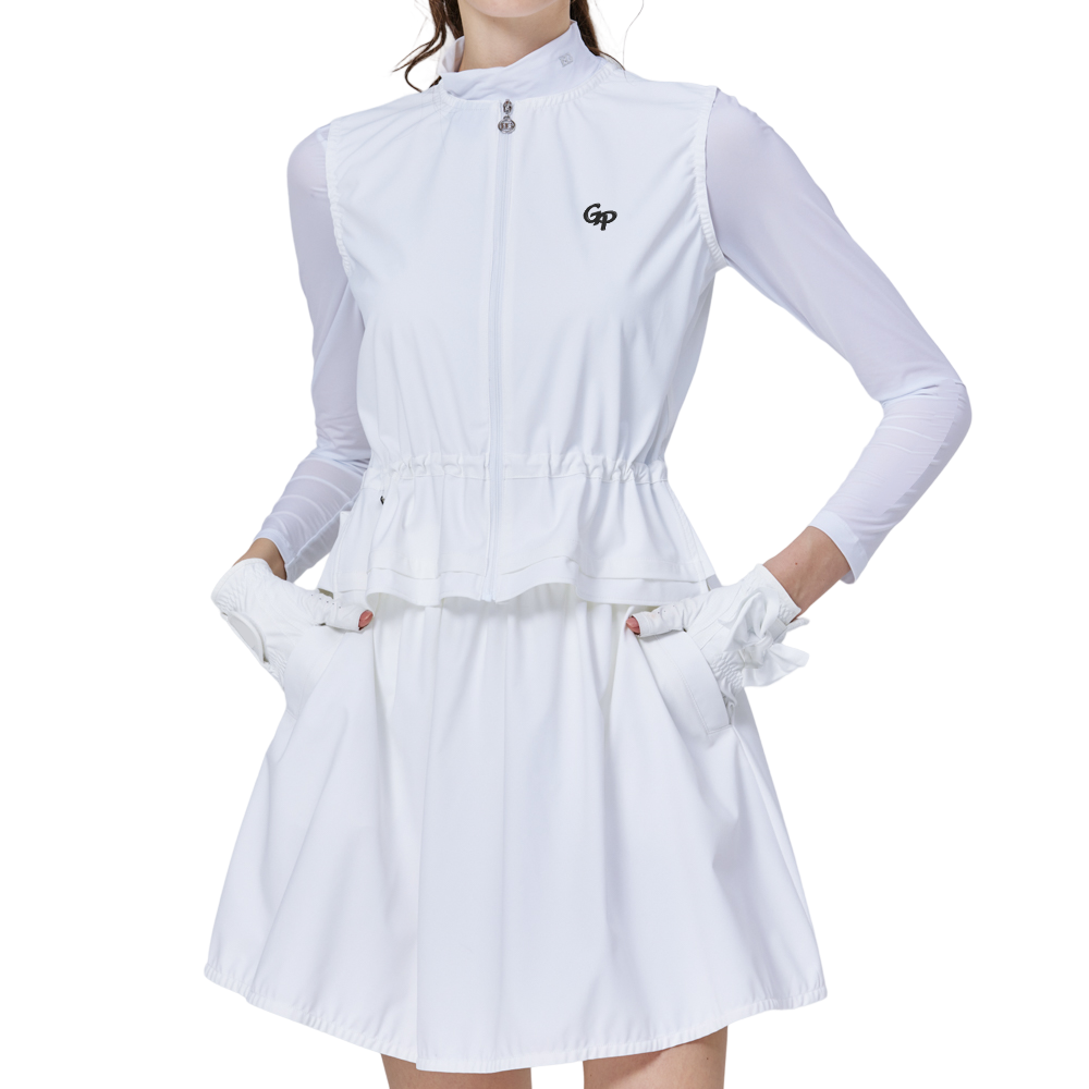 Two-piece women's sports skirt suit (white)