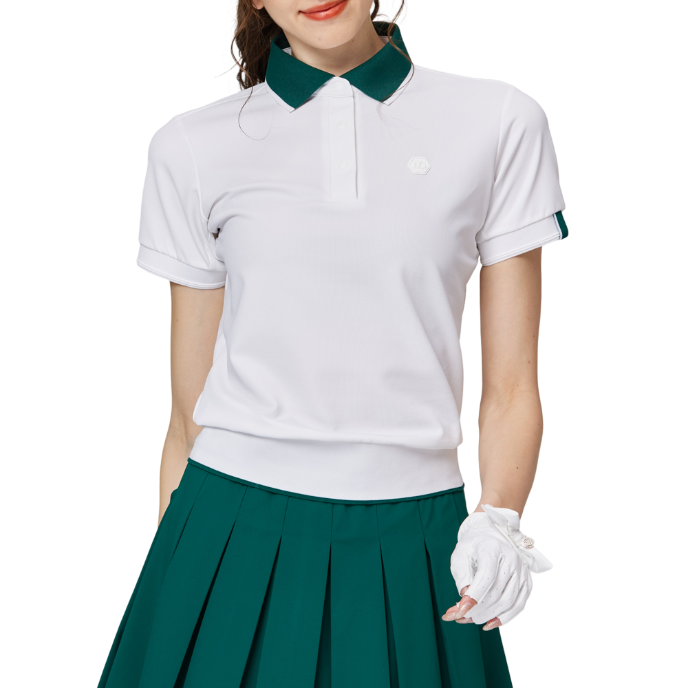 ゆったりとしたリブ編みの裾と襟付きのレディース半袖トップス