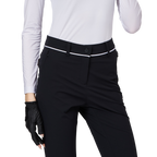 細身の伸縮性ウエストスリットレディースパンツ