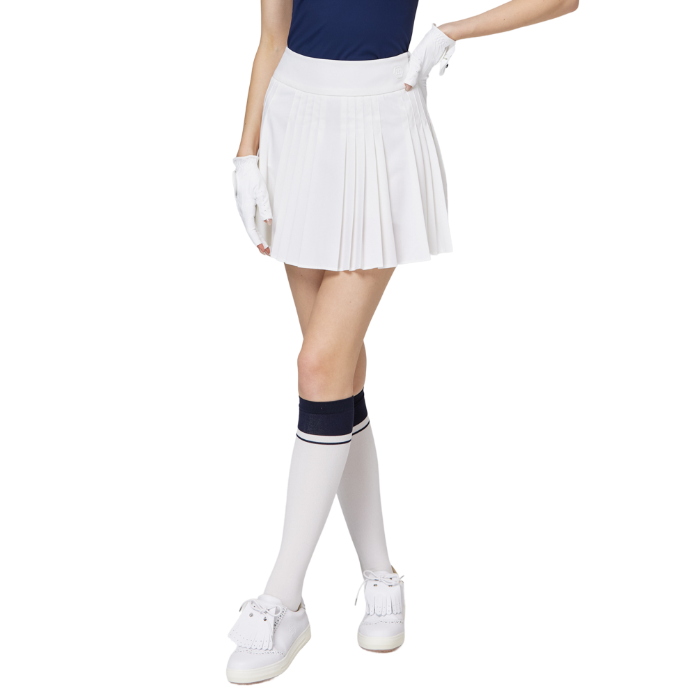 High-waisted women's pleated skirt